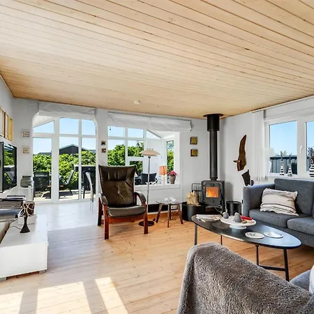 Telse - 375m From The Sea By Interhome Lokken